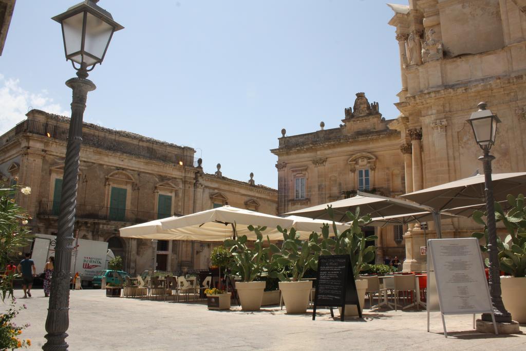 Bed and Breakfast La Chiave Di Volta Ragusa Exterior foto